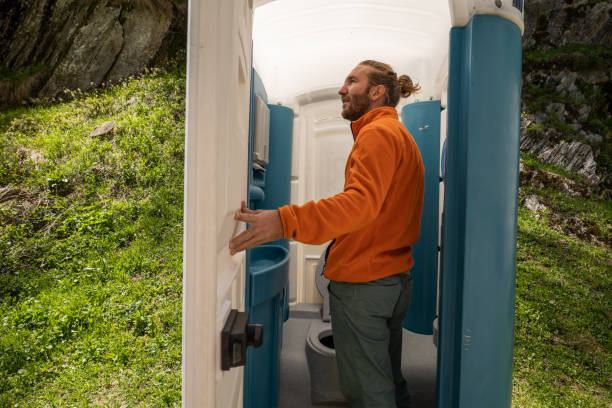Best Luxury portable toilet rental  in Rlborough, MA